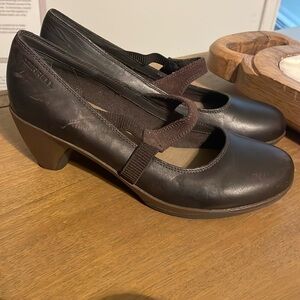 Merrell espresso Evera Mary Jane size 9